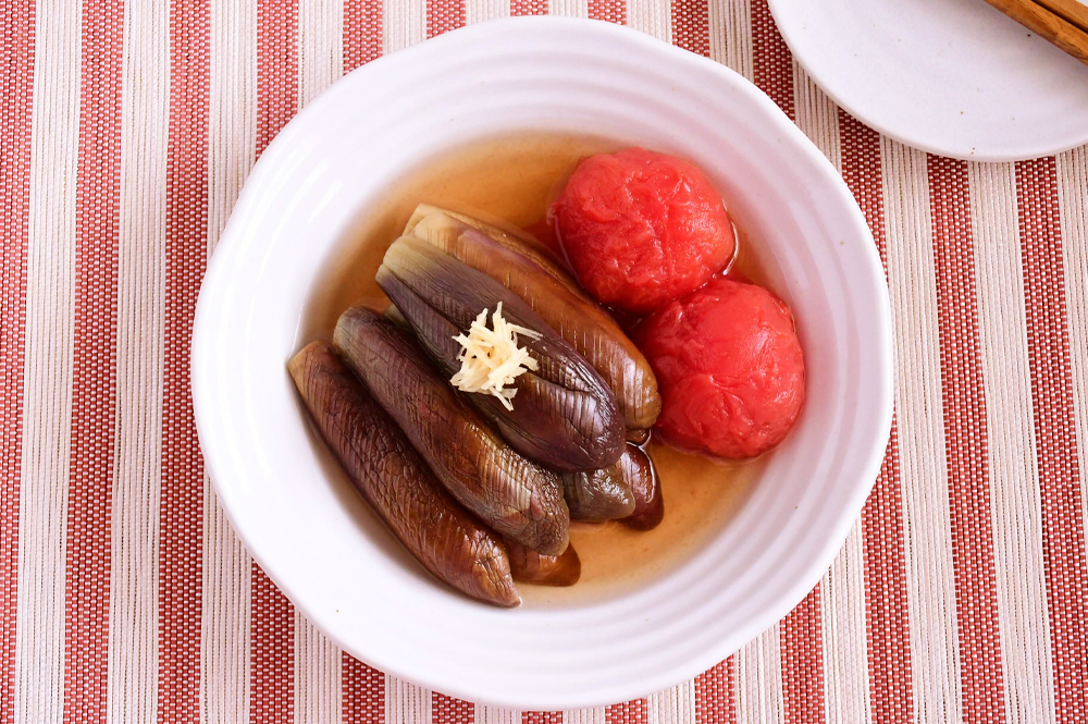 茄子とトマトの蒸し物