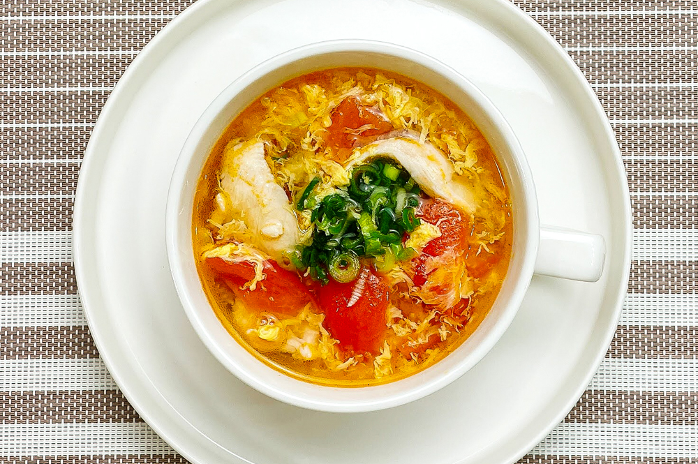 トマトと鶏ささみのたまごスープ