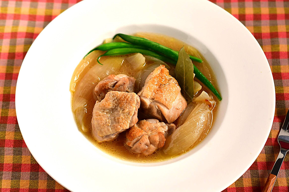 鶏肉と玉ねぎのビール煮